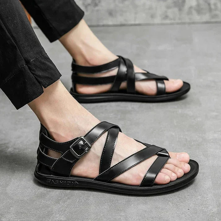 LP | Sandali generici alla moda e minimalisti
