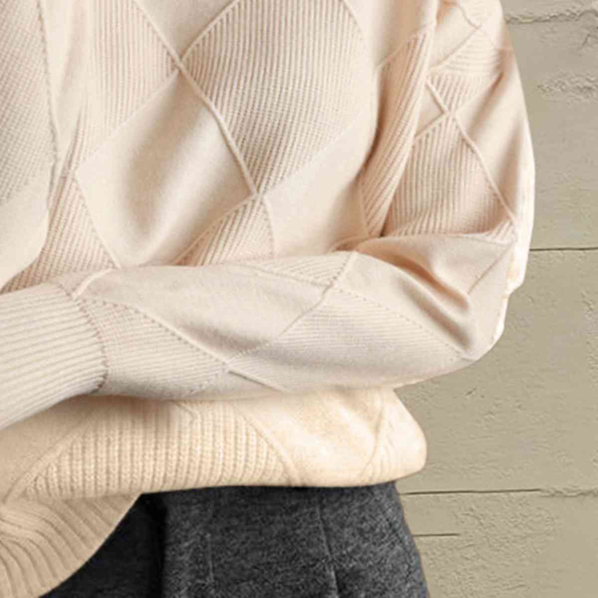 LP | Maglione chic a collo alto in maglia geometrica
