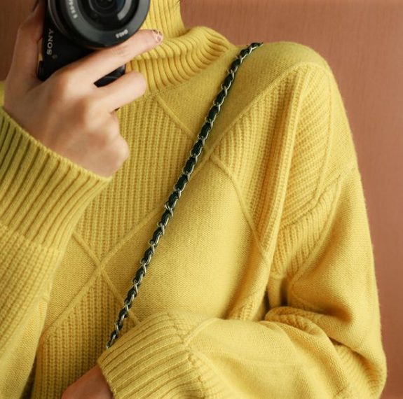 LP | Elegante maglione in cashmere a collo alto
