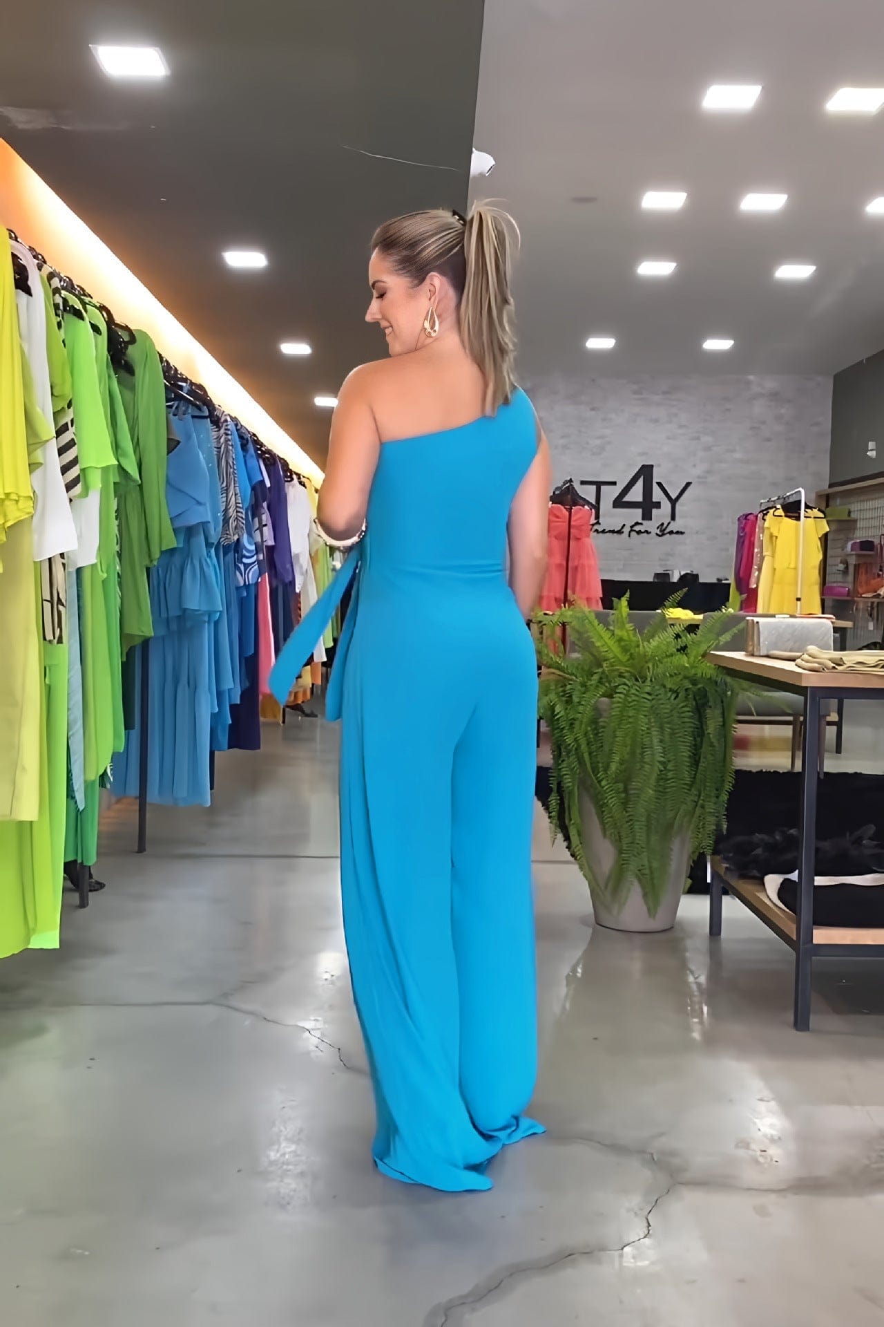 LP | Tuta monospalla alla moda