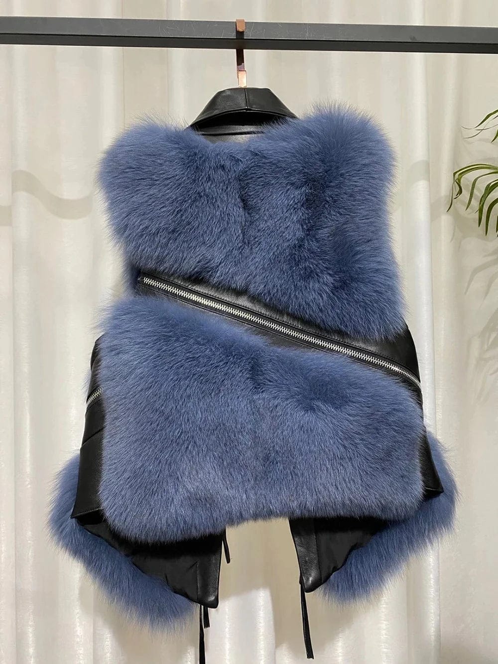 LP | Gilet grande in vera pelliccia di volpe con zip