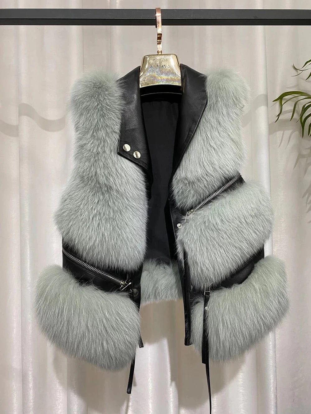 LP | Gilet grande in vera pelliccia di volpe con zip