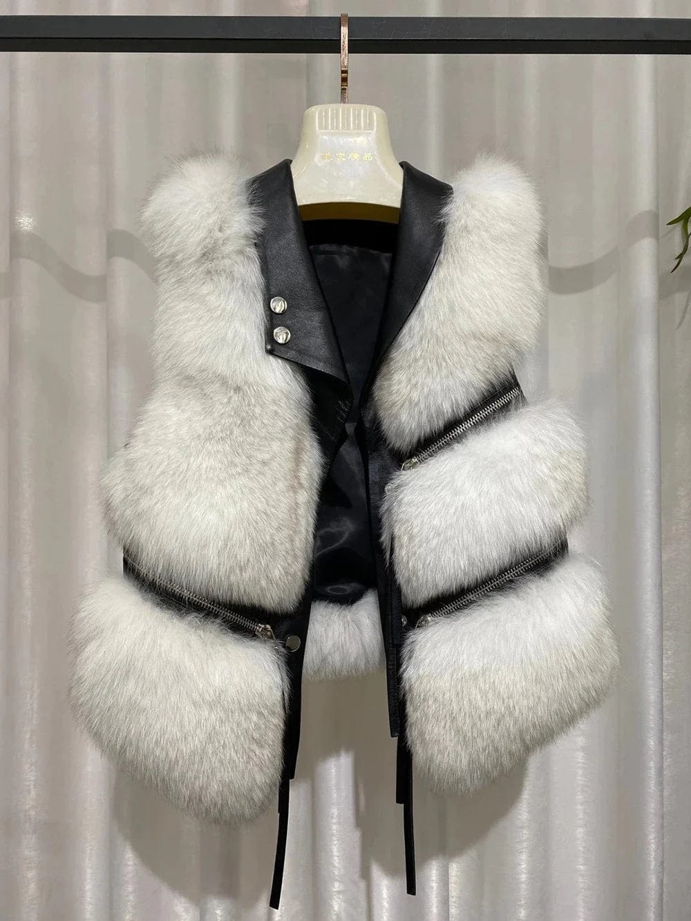 LP | Gilet grande in vera pelliccia di volpe con zip