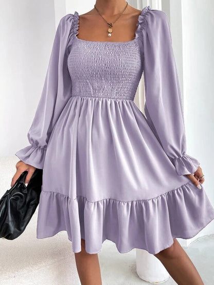 LP | Abito elegante con scollatura quadrata