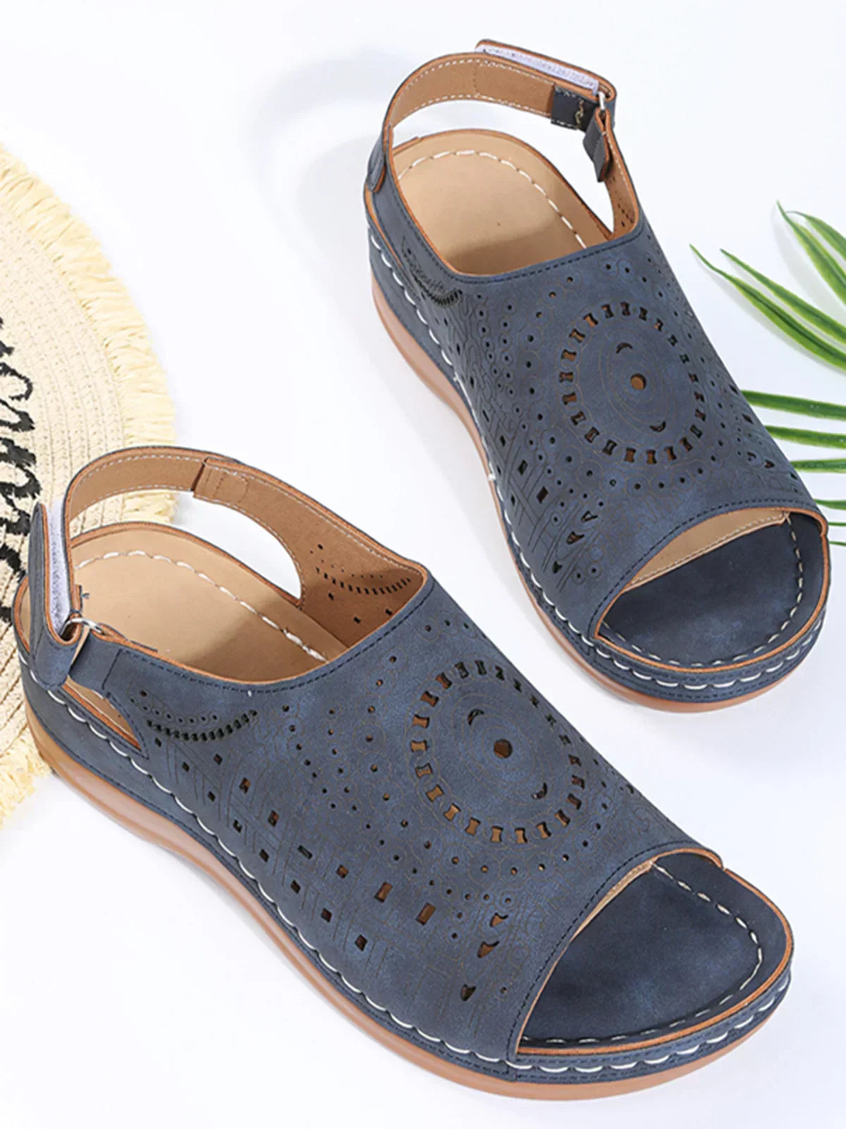 LP | Modello etnico punzonato con velcro cavo Sandalo retrò