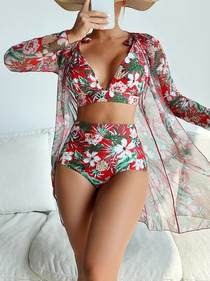 LP | Sexy bikini con motivi floreali e sovrapposizioni
