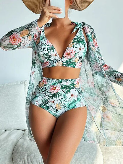 LP | Sexy bikini con motivi floreali e sovrapposizioni