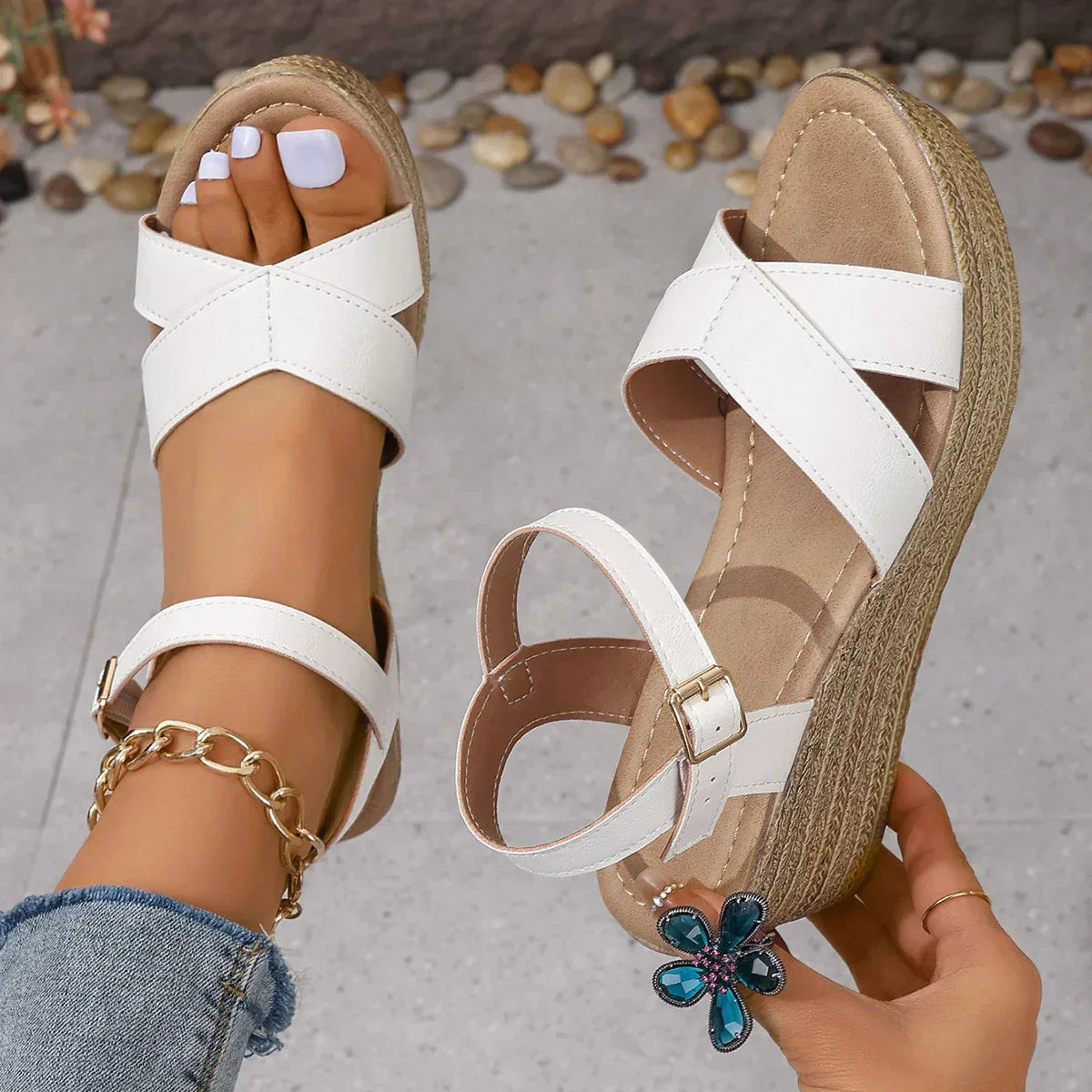 LP | Sandali con zeppa chic