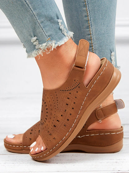 LP | Modello etnico punzonato con velcro cavo Sandalo retrò