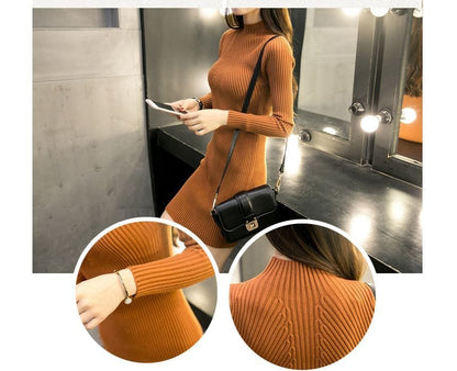 LP | Mini abito in maglia con collo alto