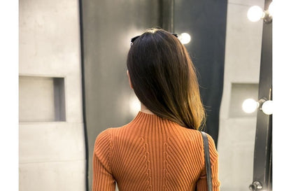 LP | Mini abito in maglia con collo alto