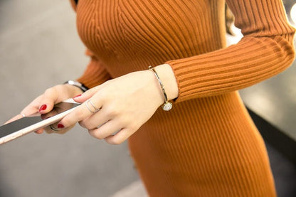 LP | Mini abito in maglia con collo alto