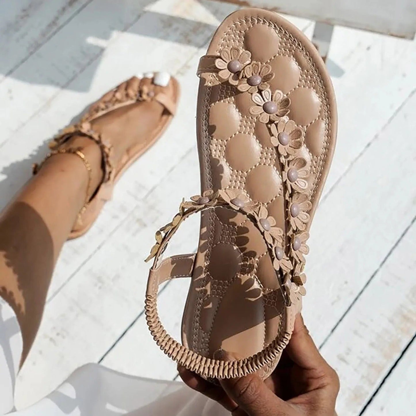 LP | Sandali piatti con fiori estivi