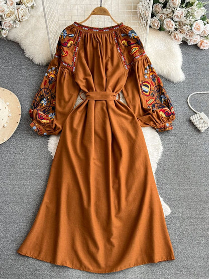 LP | Abito vintage ricamato